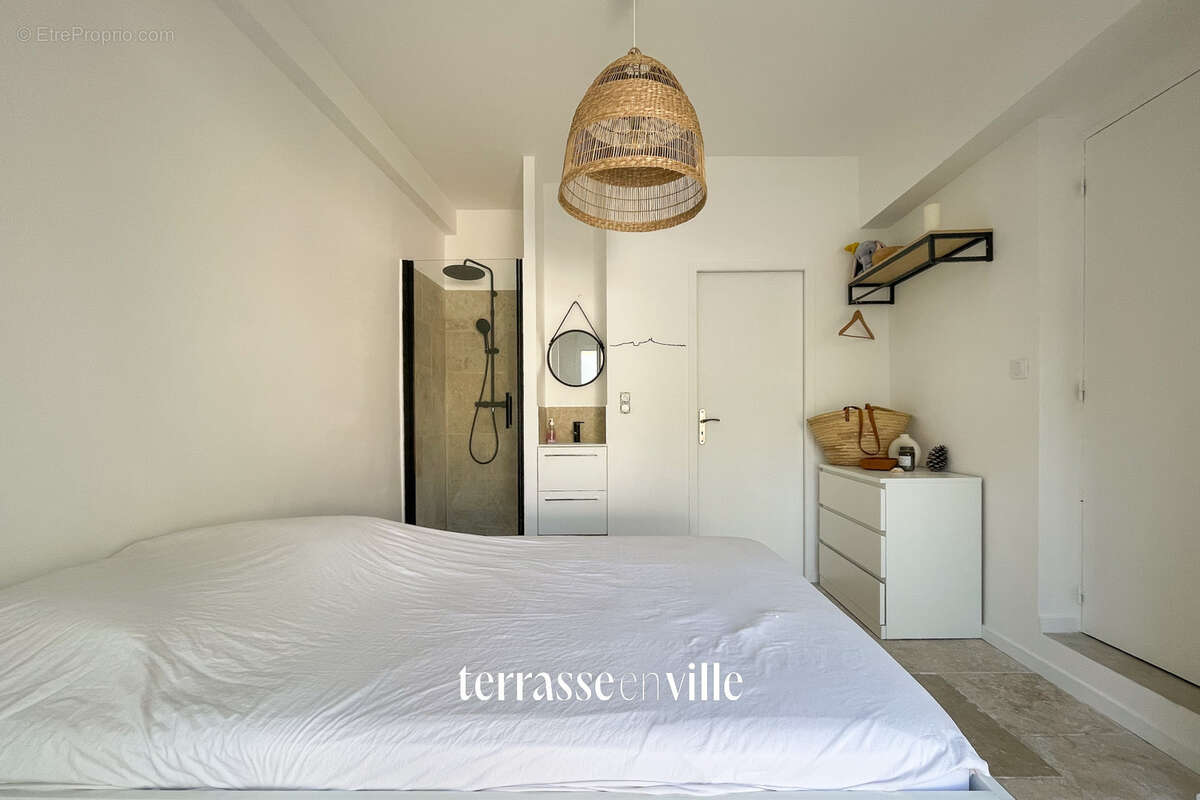 Maison à SIX-FOURS-LES-PLAGES