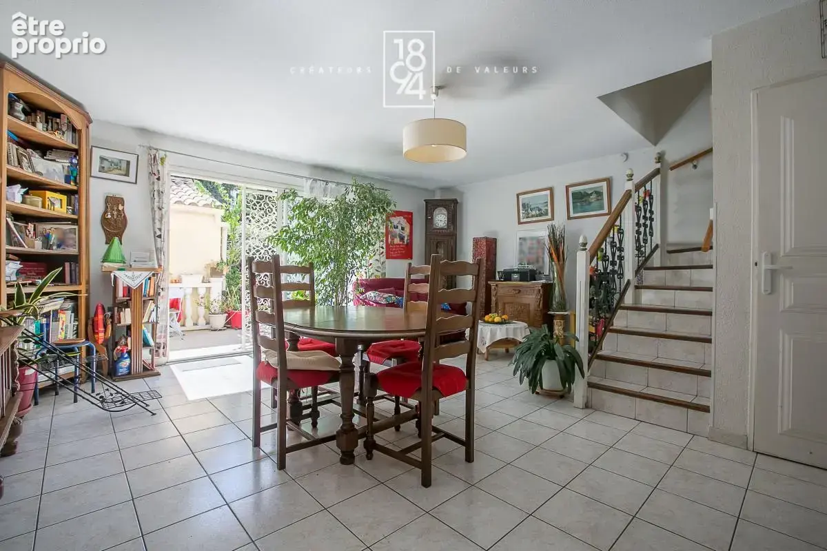 Maison mitoyenne t4 77m2 terrasse plein sud 30m2 garage 13016 saint henri - photo 4