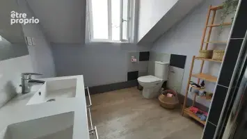 Maison en coeur de ville de 287m2 avec jardin privatif de 300m2 - photo 15