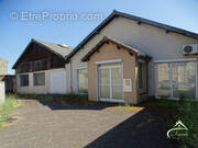 Commerce à SAINT-JUNIEN