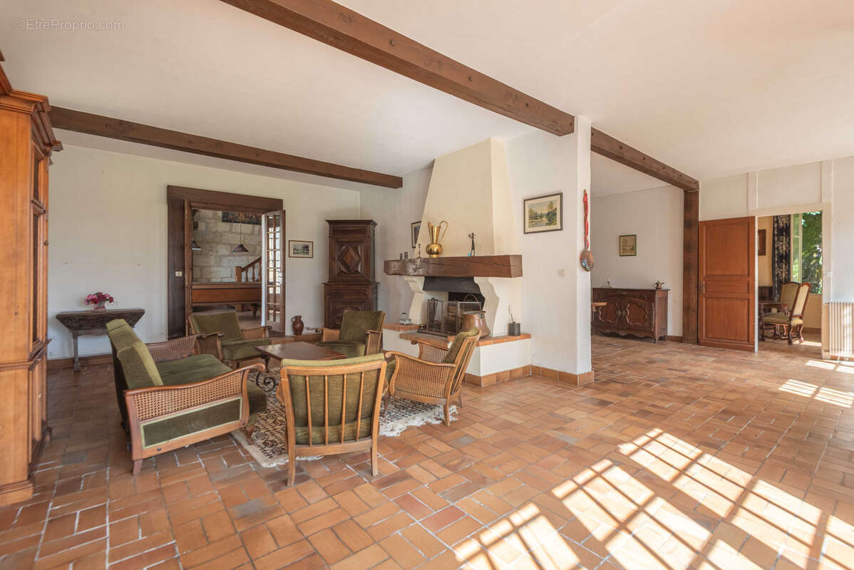Maison à POMPIGNAC