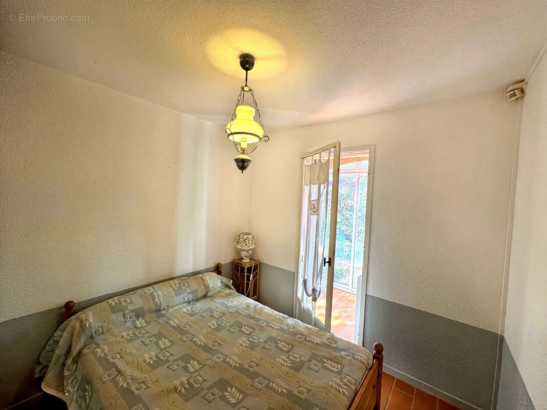 Appartement à LA LONDE-LES-MAURES