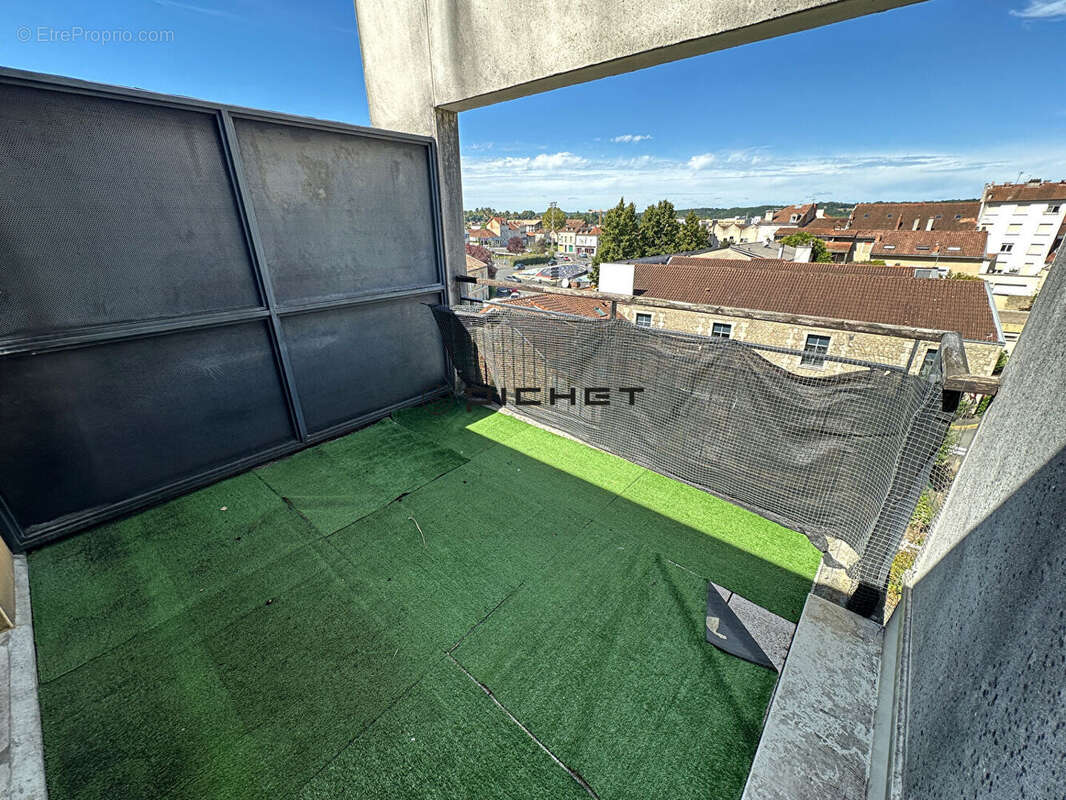 Appartement T3 - Superbe Terrasse - Parking réservé - photo 4
