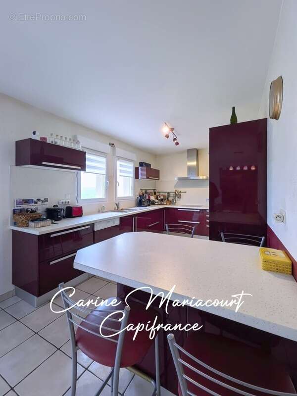 Maison de plain-pied 127 m² 4 chambres - photo 2
