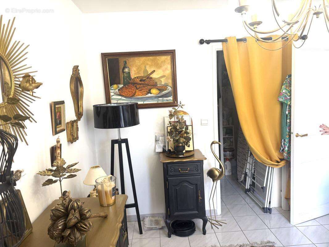 Appartement à L'ISLE-SUR-LA-SORGUE