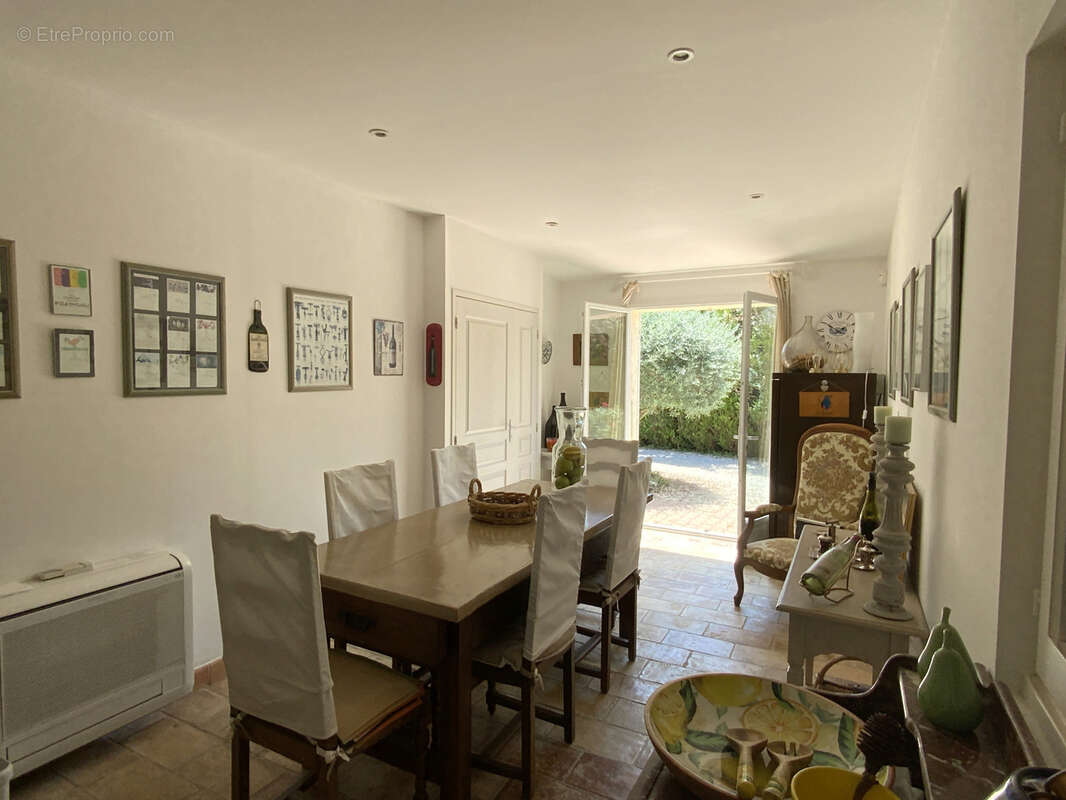 Maison à UZES