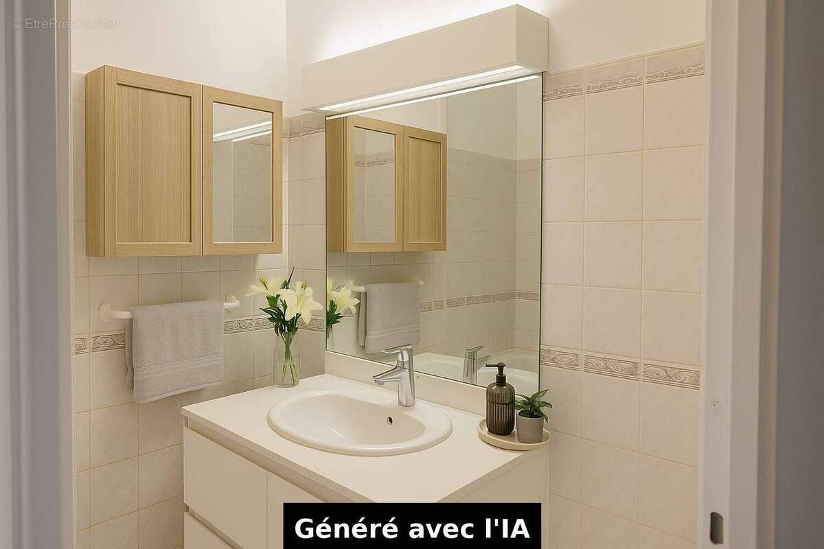 Appartement 4 pièces à vendre à Saint Raphaël Var - SOUS OFFRE- - photo 17