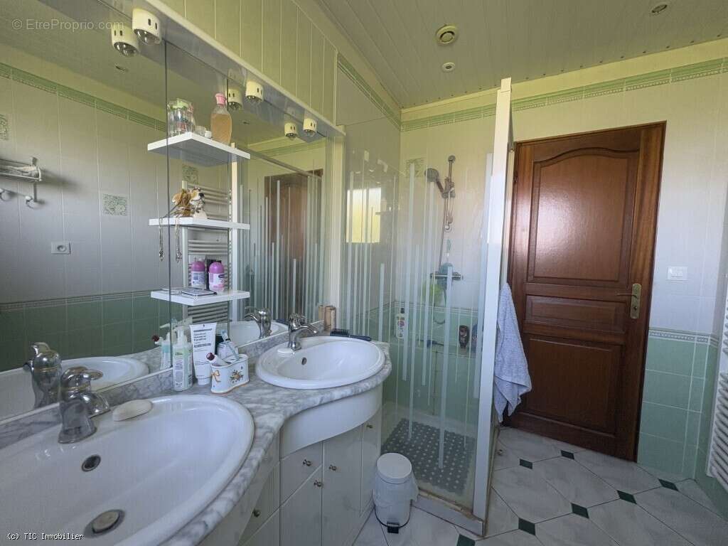 Maison à TONNAY-BOUTONNE