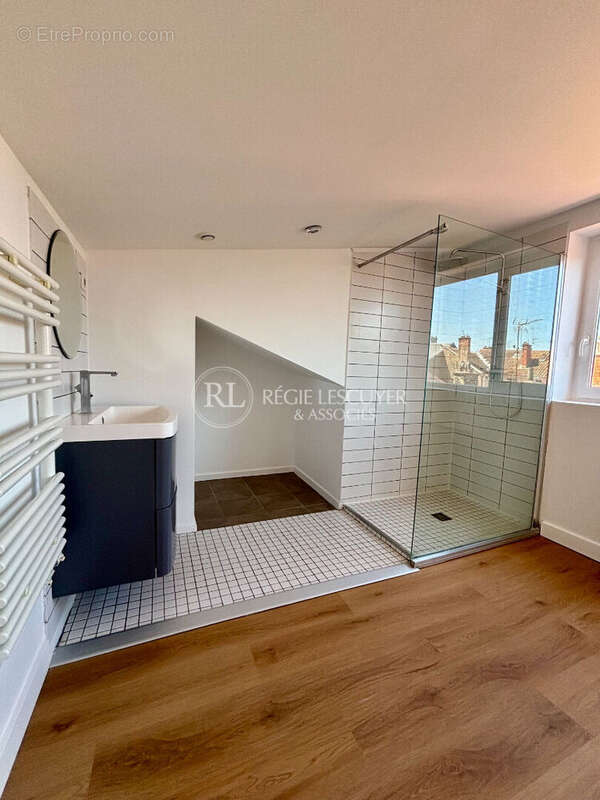 Appartement à LYON-5E