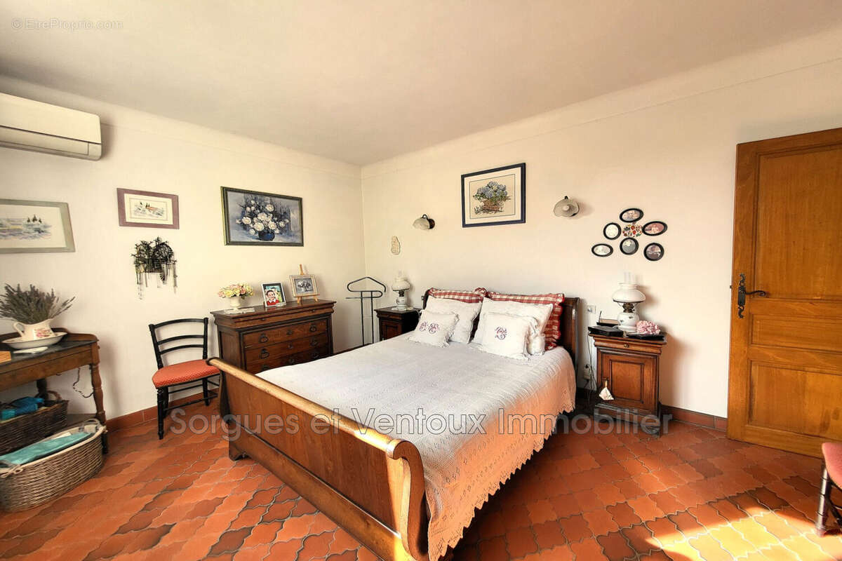 Maison à L&#039;ISLE-SUR-LA-SORGUE