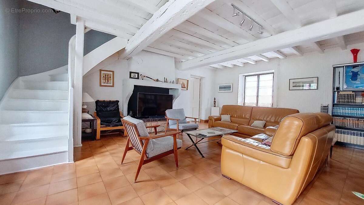 Maison à SAINT-PRIEST