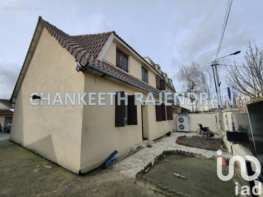Photo 1 - Maison à DRANCY