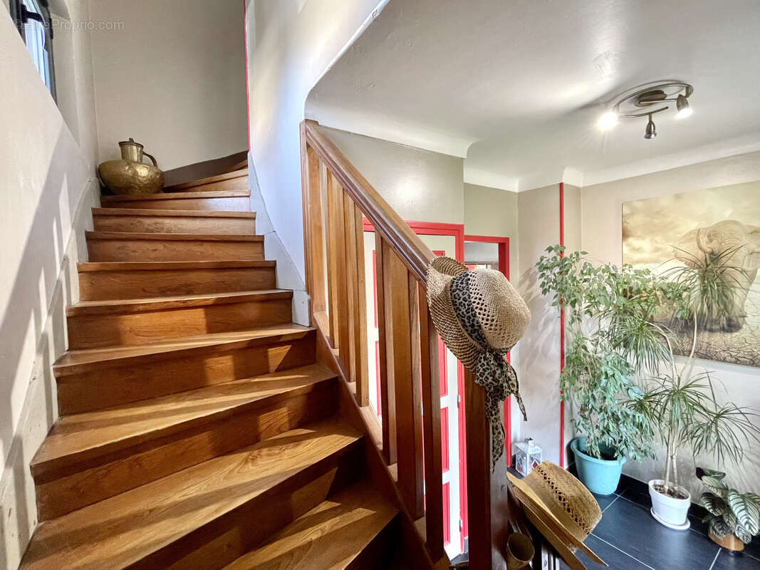 Maison à SAINT-CONTEST