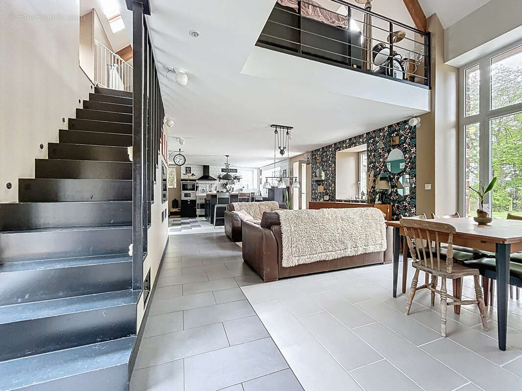 Maison à SAINT-MAURICE-EN-COTENTIN