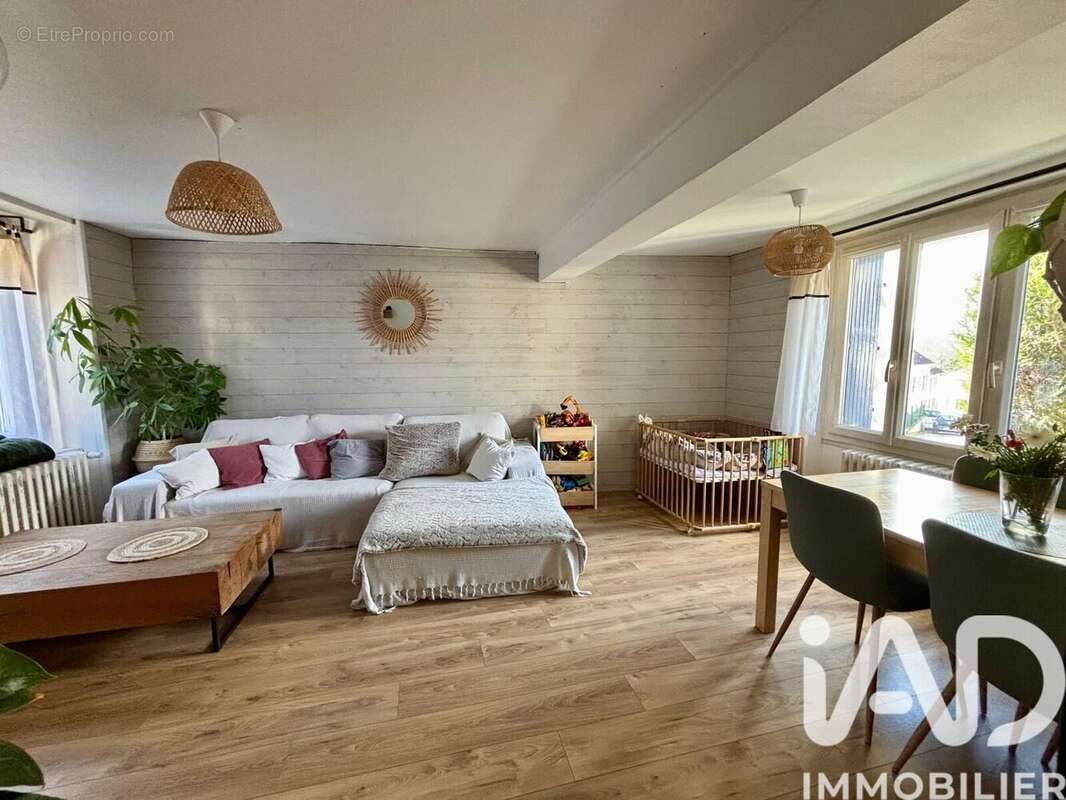 Photo 2 - Maison à CHATEAU-THIERRY