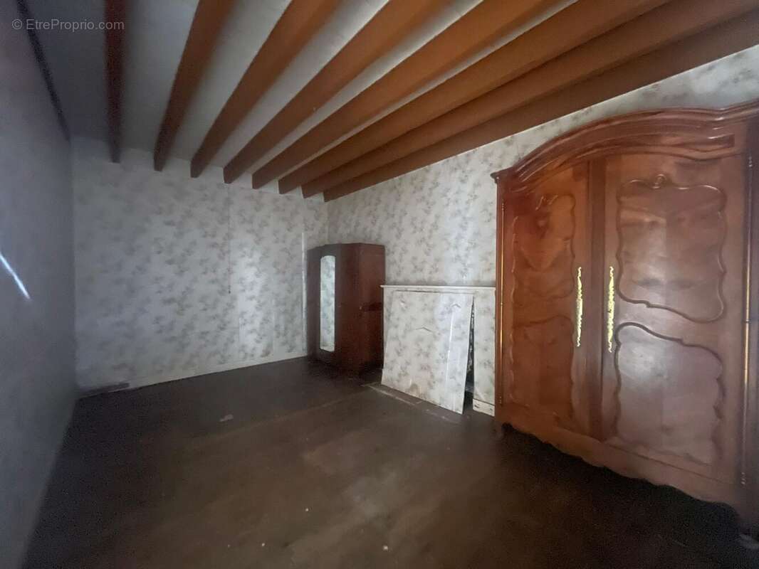 Maison à NOYAL-CHATILLON-SUR-SEICHE