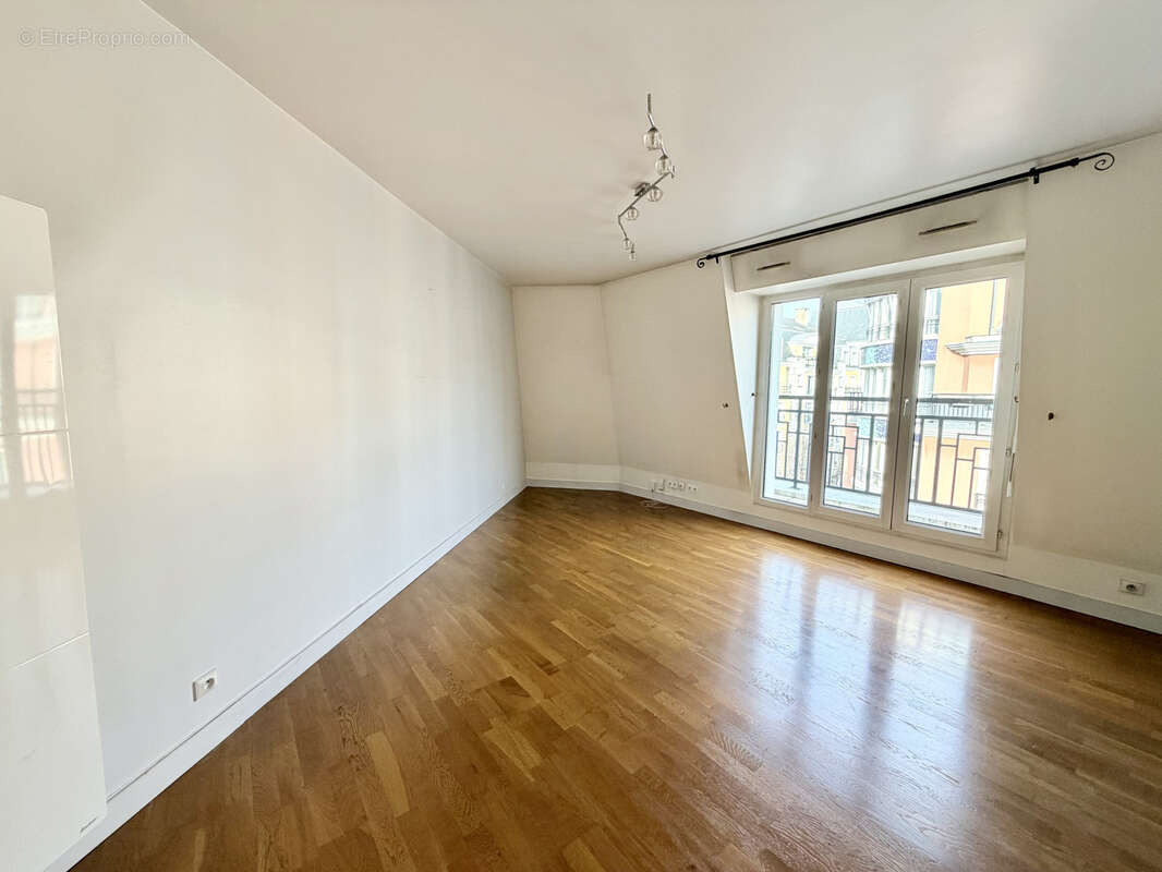 Appartement à SAINT-MAURICE