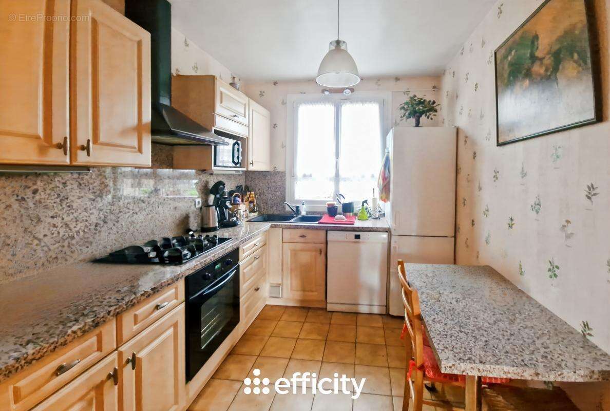 Maison à SUCY-EN-BRIE