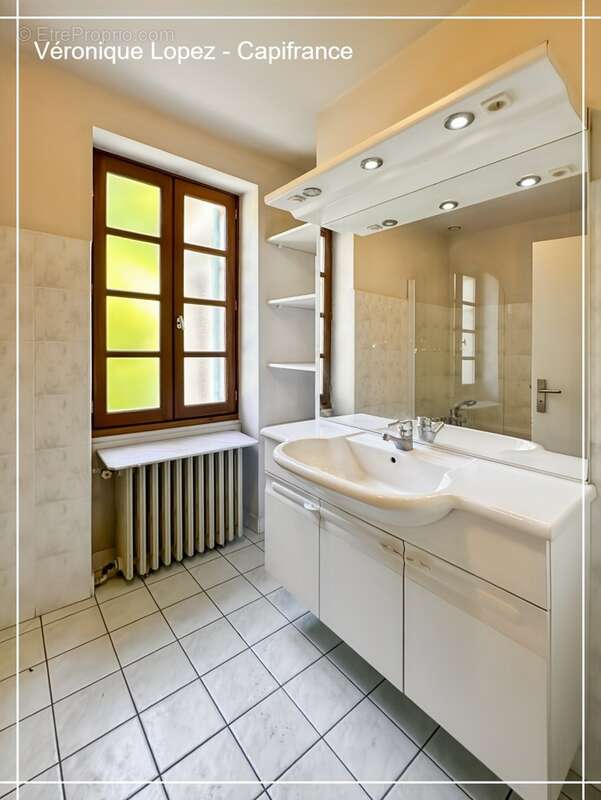 Agen, à seulement 6kms, authentique maison en pierre de 203m² avec grand terrain, garage et cave - photo 21