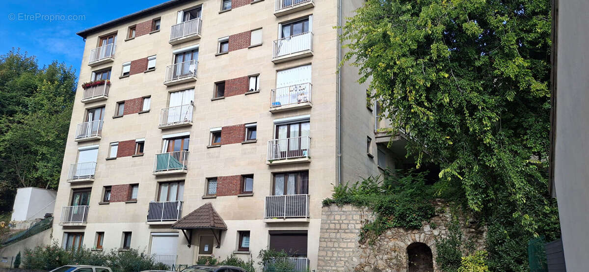 Appartement à ATHIS-MONS