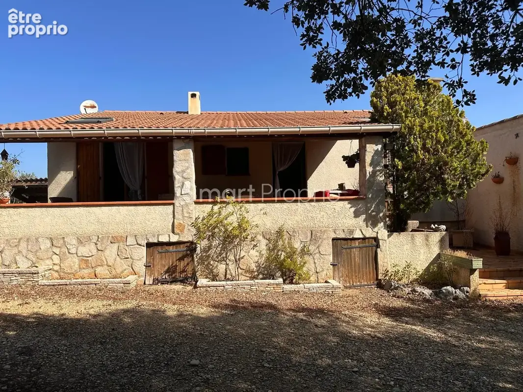 À Esparron-de-verdon, villa à acheter pour résidence principale ou secondaire - photo 3