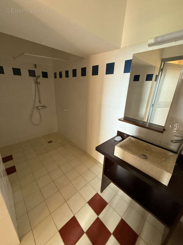 Appartement à BRUGHEAS