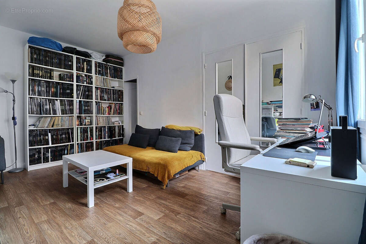 Appartement à AUBERVILLIERS
