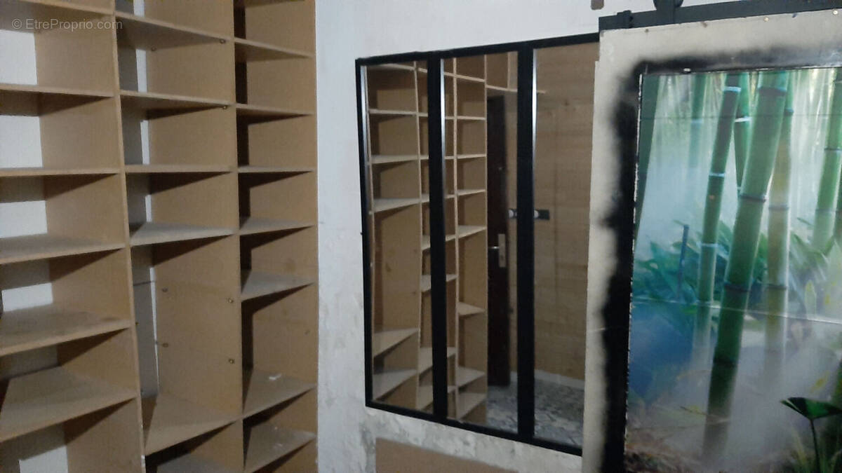 Appartement à CHARENTON-LE-PONT