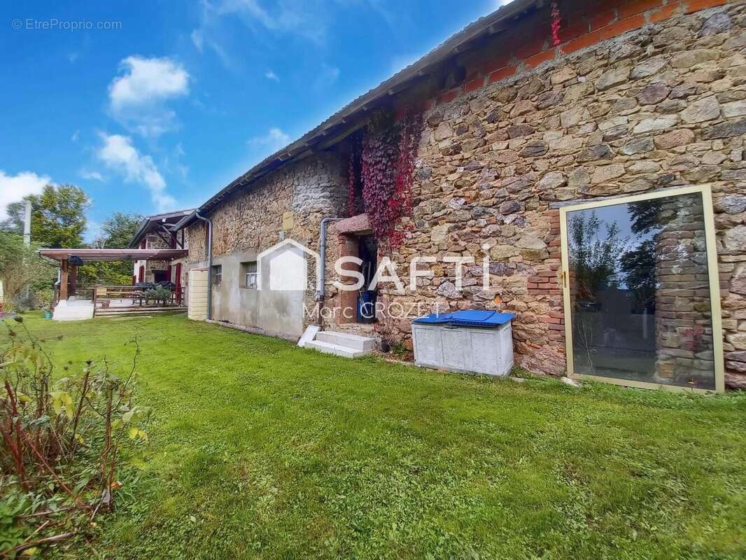 Photo 5 - Maison à AIGUEPERSE