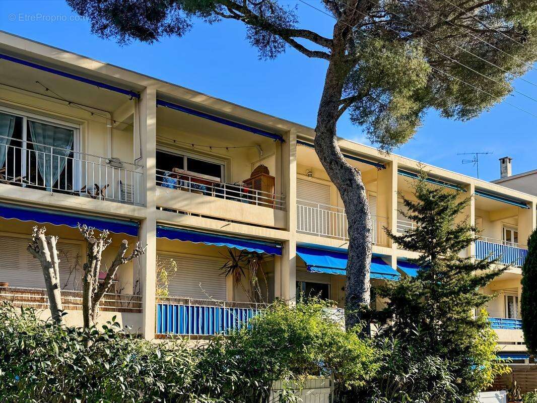 Appartement à SAINT-RAPHAEL