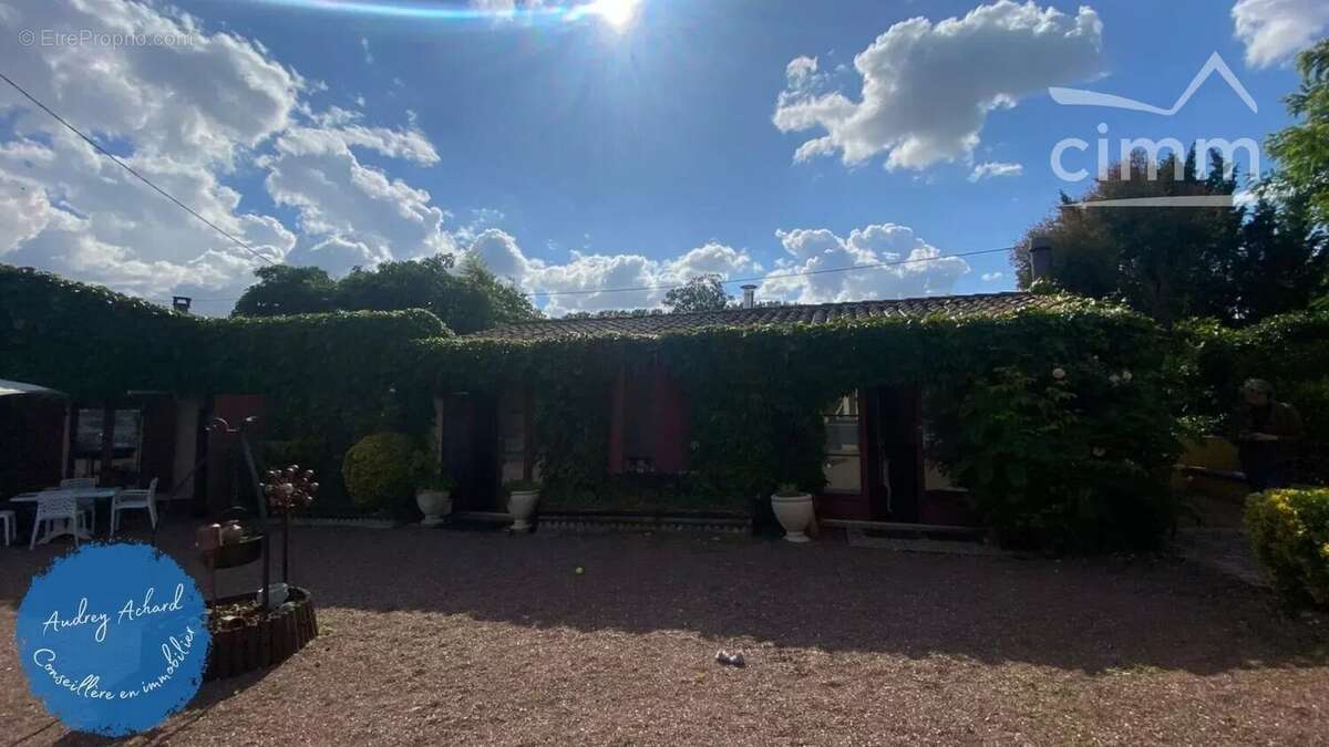 Maison à CARTELEGUE