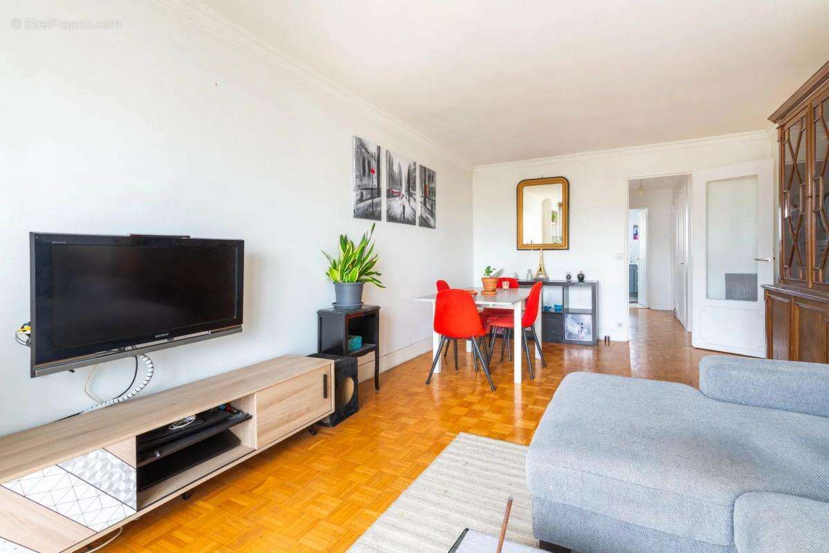 Appartement à COLOMBES