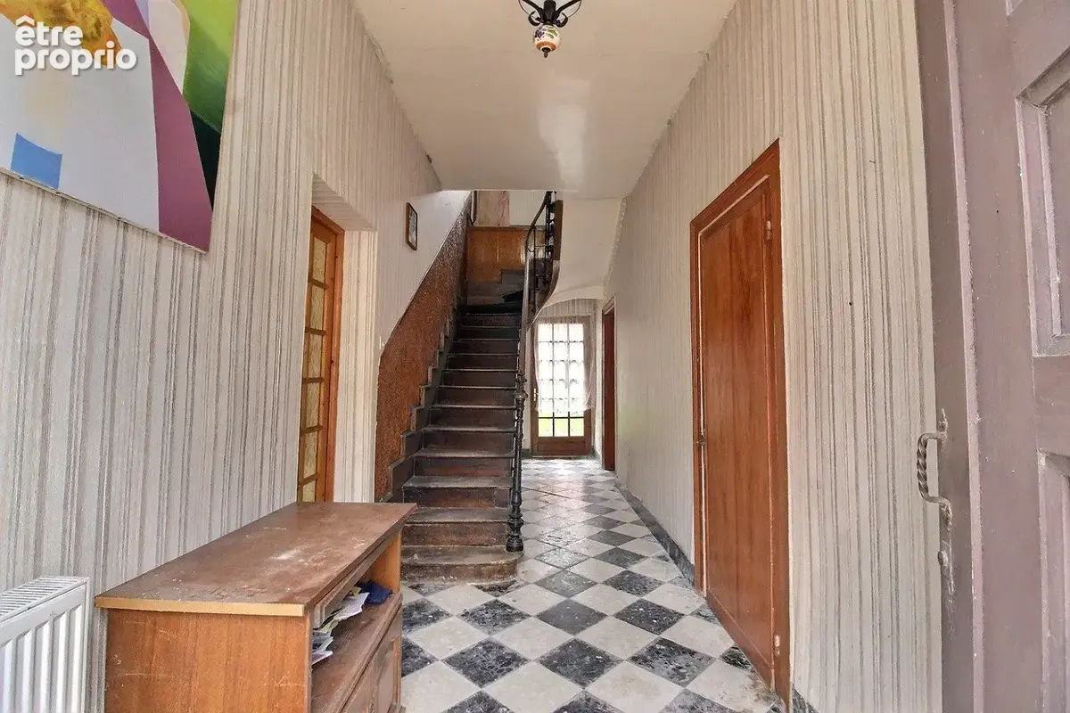 Maison 171 m² à Saint-Hilaire-Cottes  - photo 2