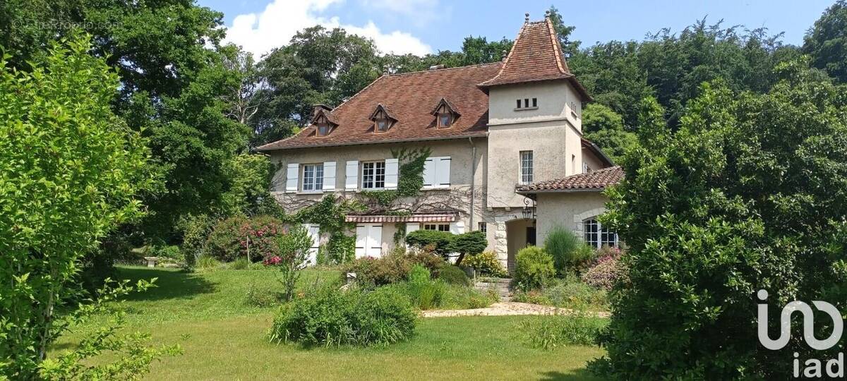 Photo 1 - Maison à LATRONQUIERE
