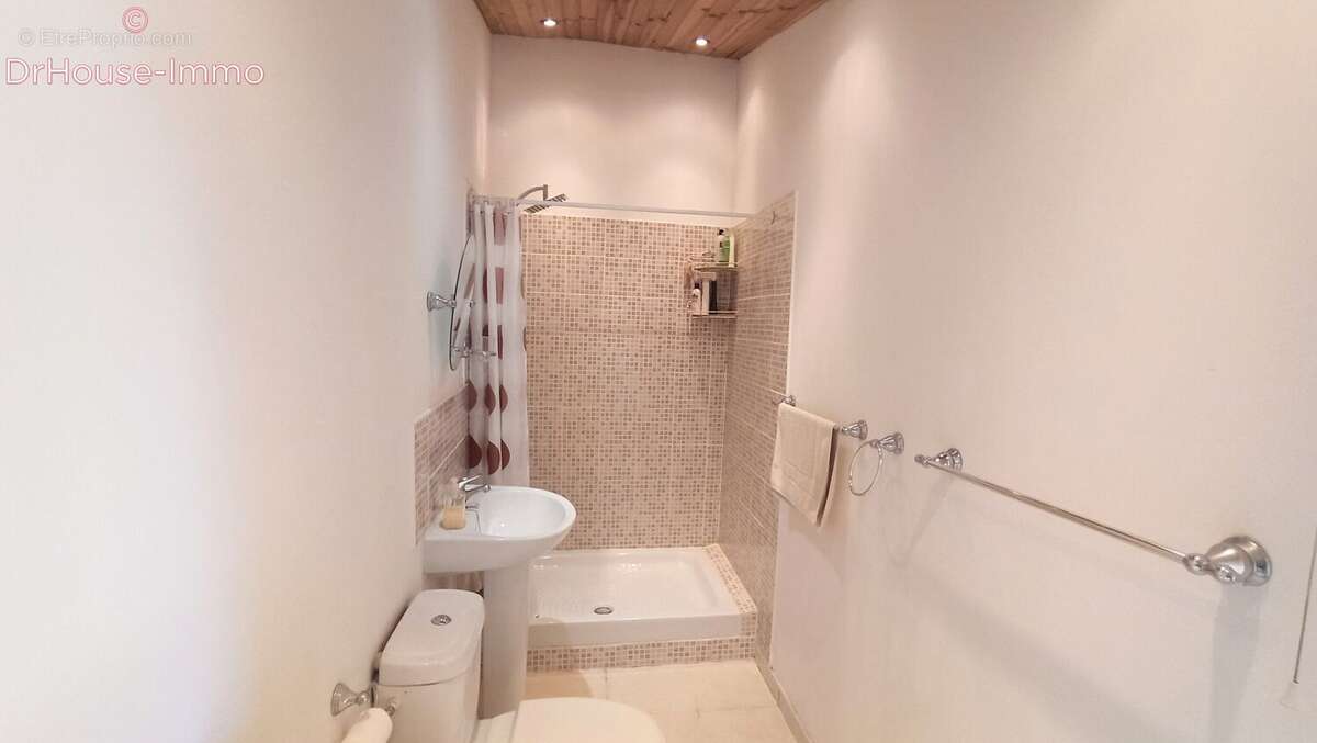 Maison 64 m² à Grues  - photo 14