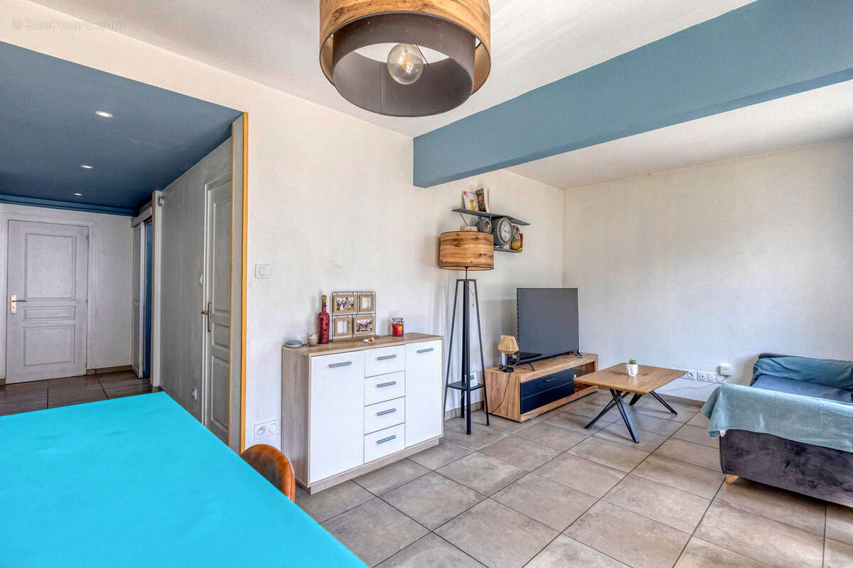 Appartement à SAINT-MARTIN-D&#039;HERES