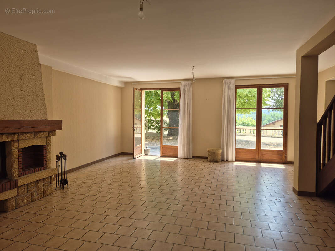 DORDOGNE - Périgueux - Tocane - Maison 120 m2 - 4 chambres - terrain d'environ 2hectares - calme/campagne - vu - photo 6
