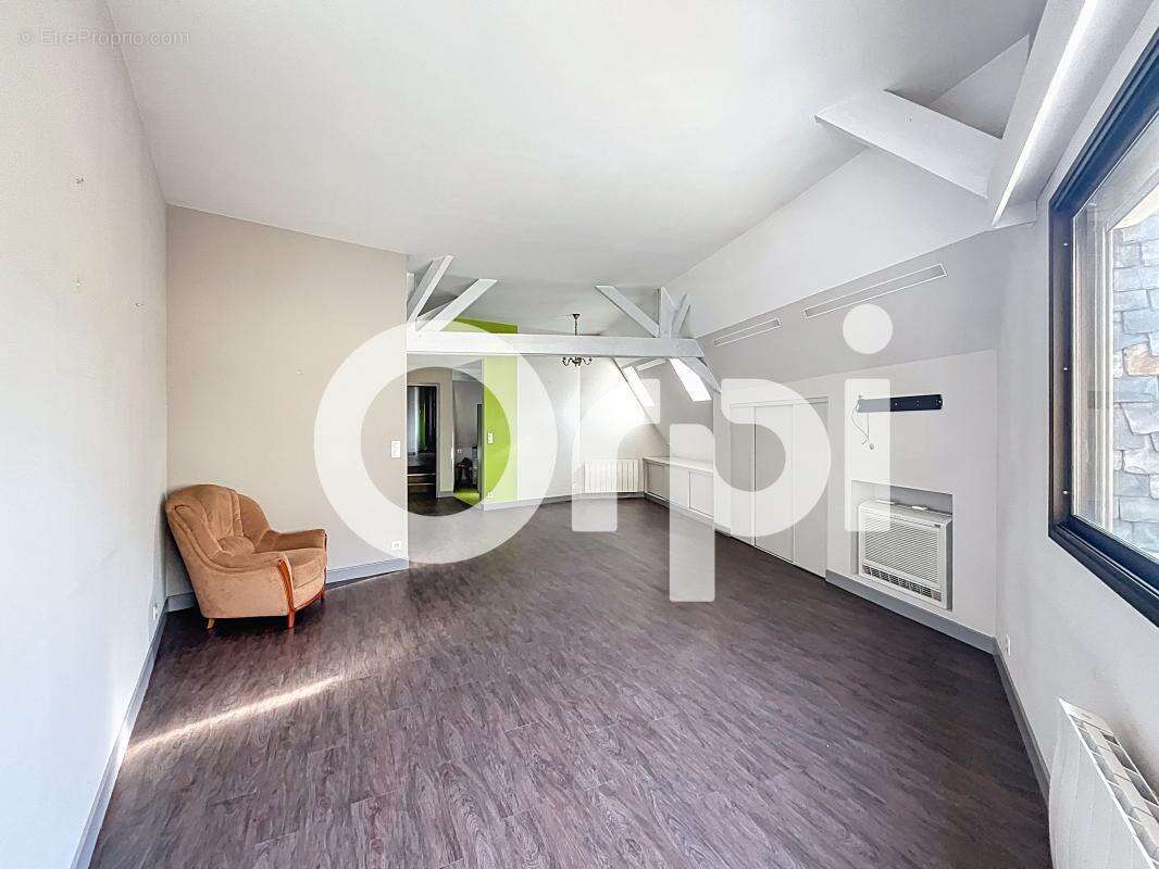 Appartement à BRIVE-LA-GAILLARDE