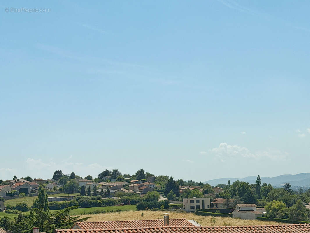 Appartement à LISSIEU