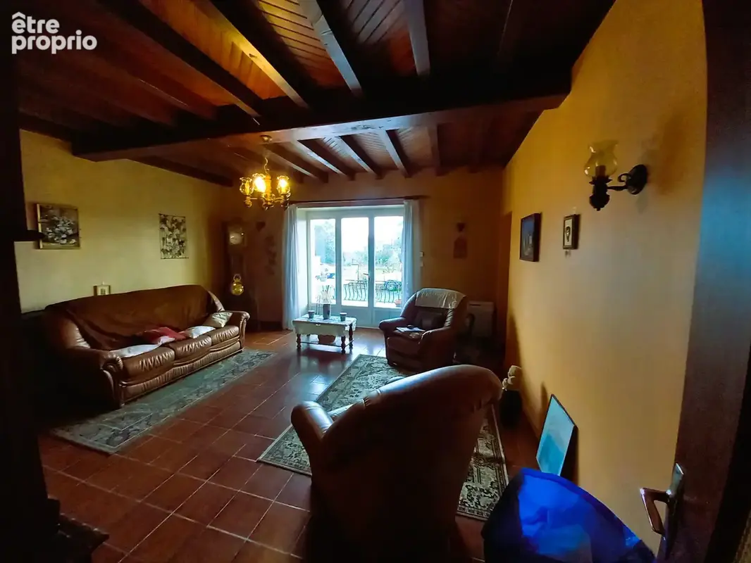 À Saint-Martin-De-Hinx, maison 150m2, terrasse 30m2 garage 48m2 terrain 991 m2,avec un lot à batir - photo 4