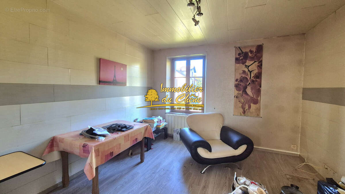 Maison à FONTAINE-LES-LUXEUIL