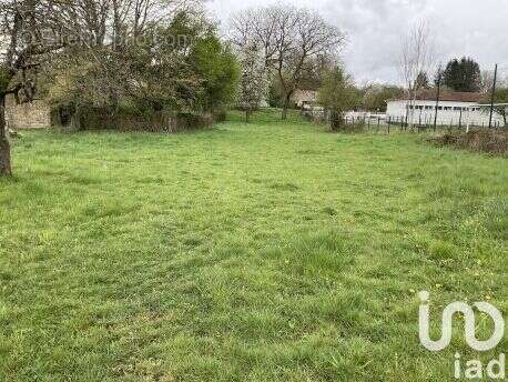 Photo 4 - Terrain à LAVAL-MORENCY