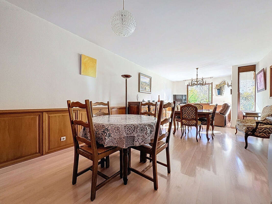 Appartement à ANNECY-LE-VIEUX