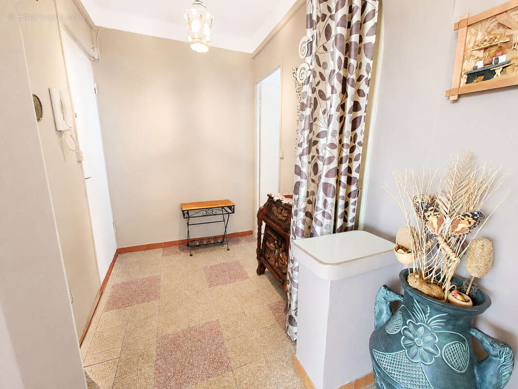 Appartement à CASTELNAU-LE-LEZ