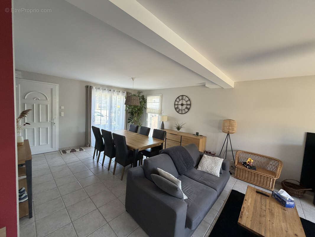 Maison à LES SORINIERES