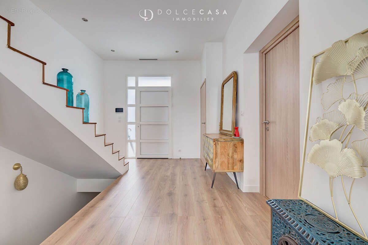 Maison à LE PERREUX-SUR-MARNE