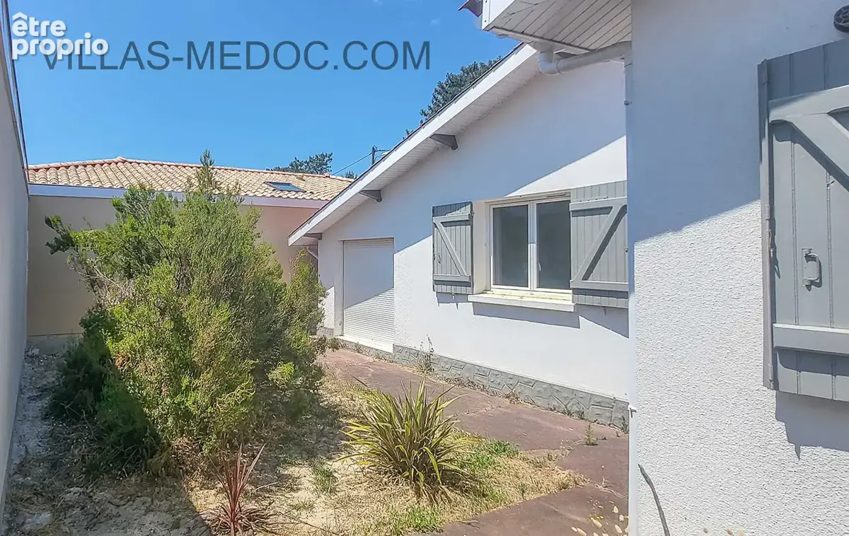 Maison à VENDAYS-MONTALIVET