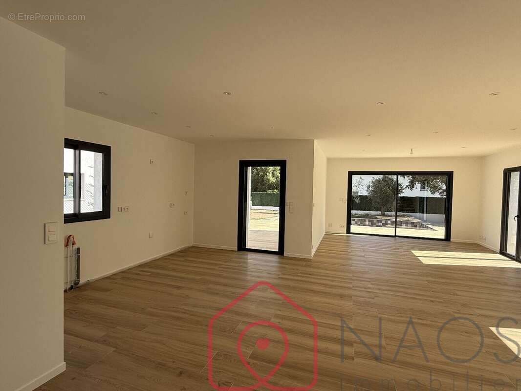 Villa moderne Saint Aygulf 3 chambres - photo 20