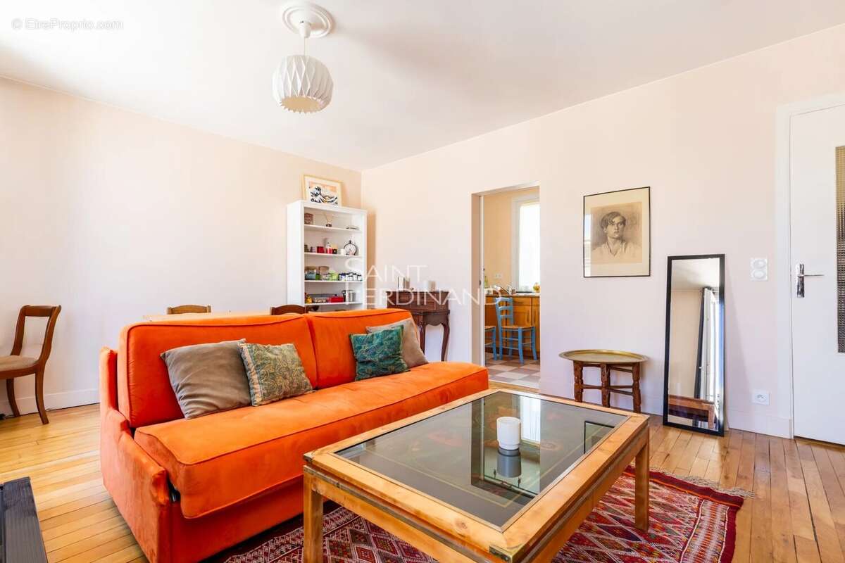 Appartement à BOULOGNE-BILLANCOURT