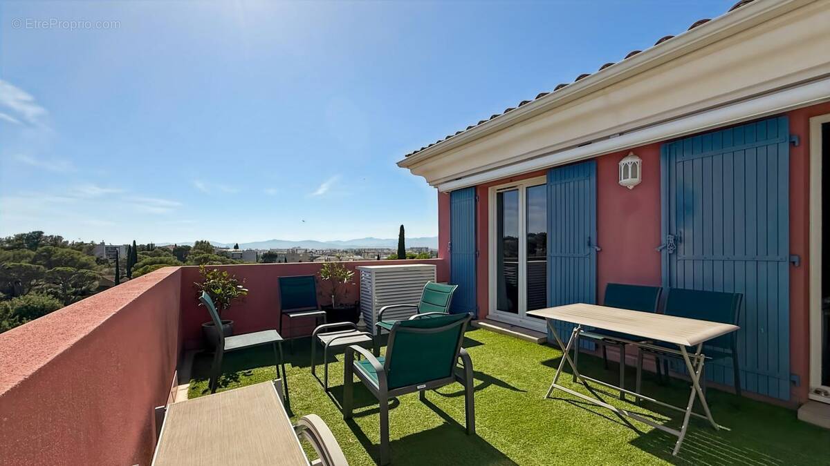 Appartement à SAINT-RAPHAEL